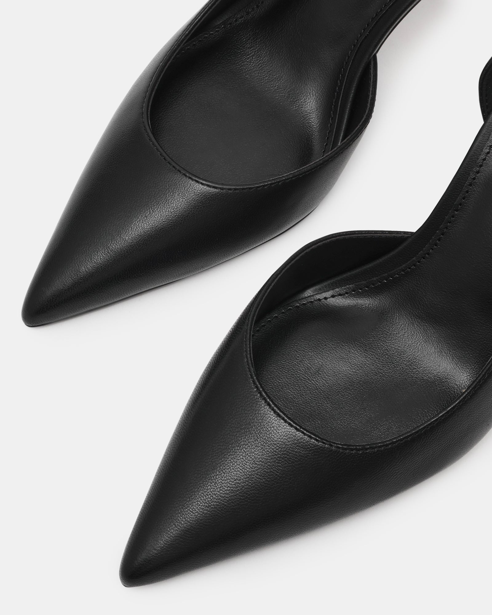 Vena Décolleté Nero Pelle