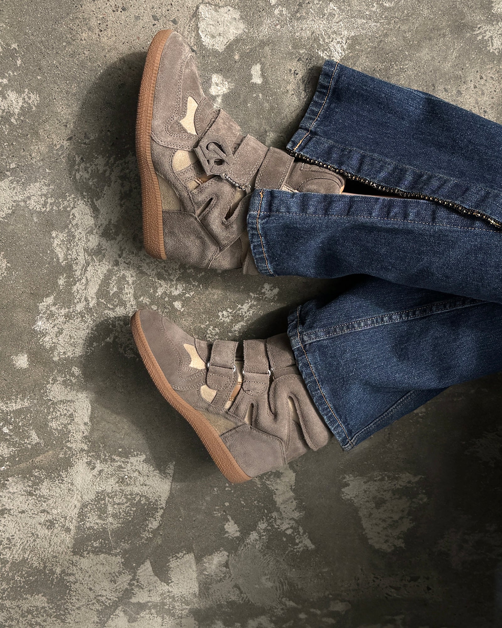 Mavis Sneaker Taupe Suede - view 10