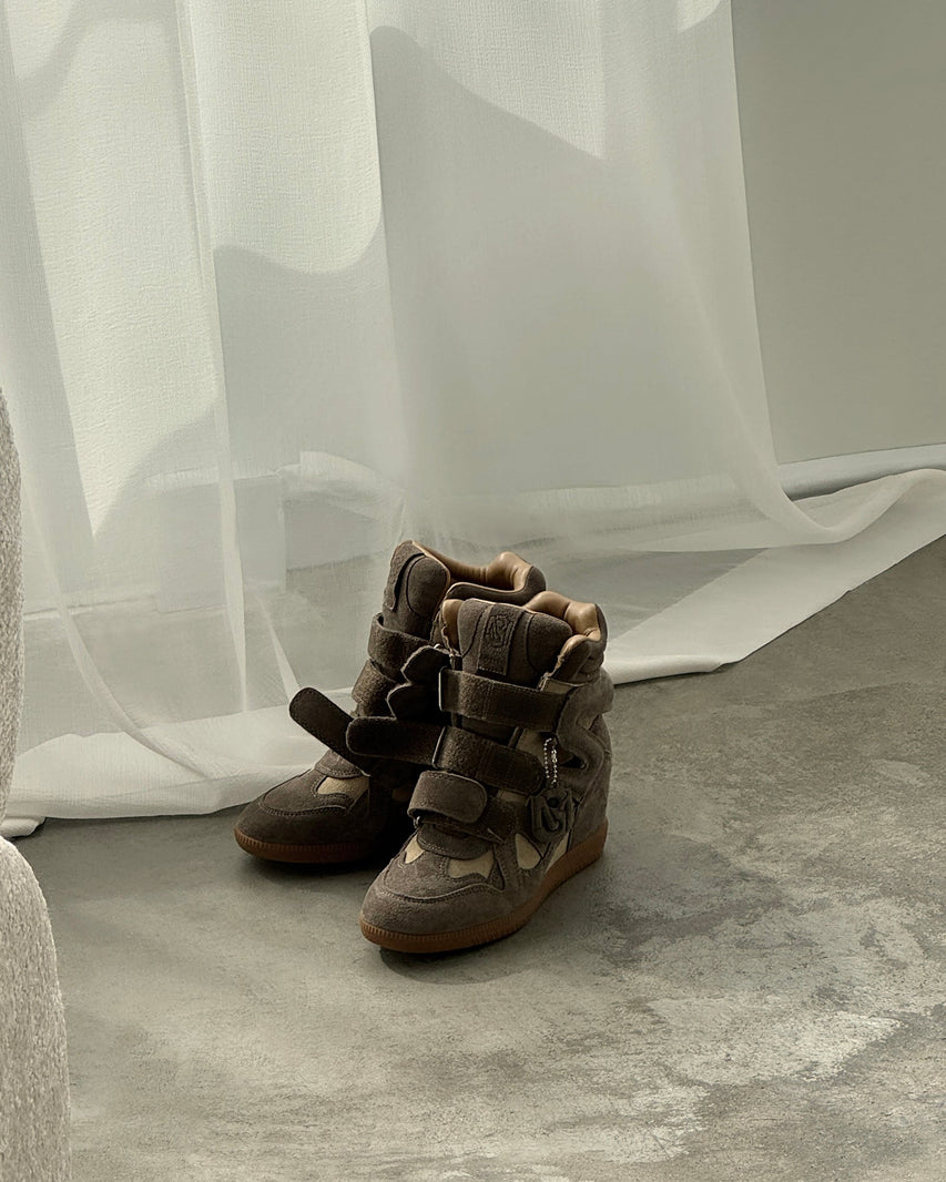 Mavis Sneaker Taupe Suede - view 4