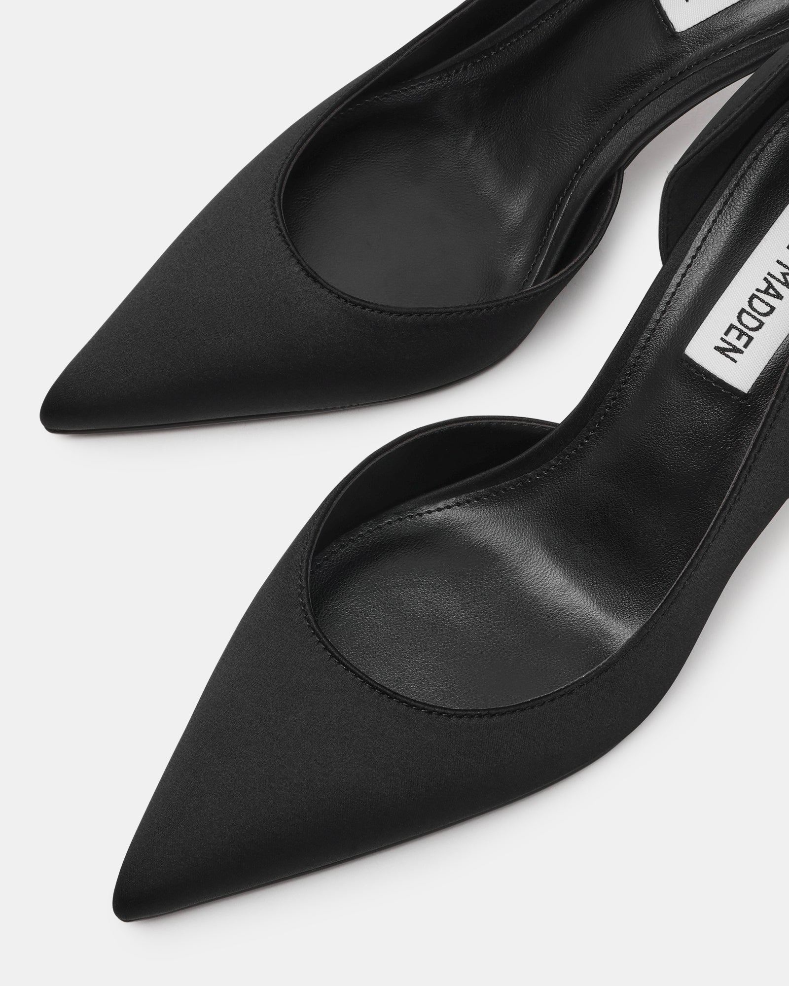 Vena Décolleté Nero Satin